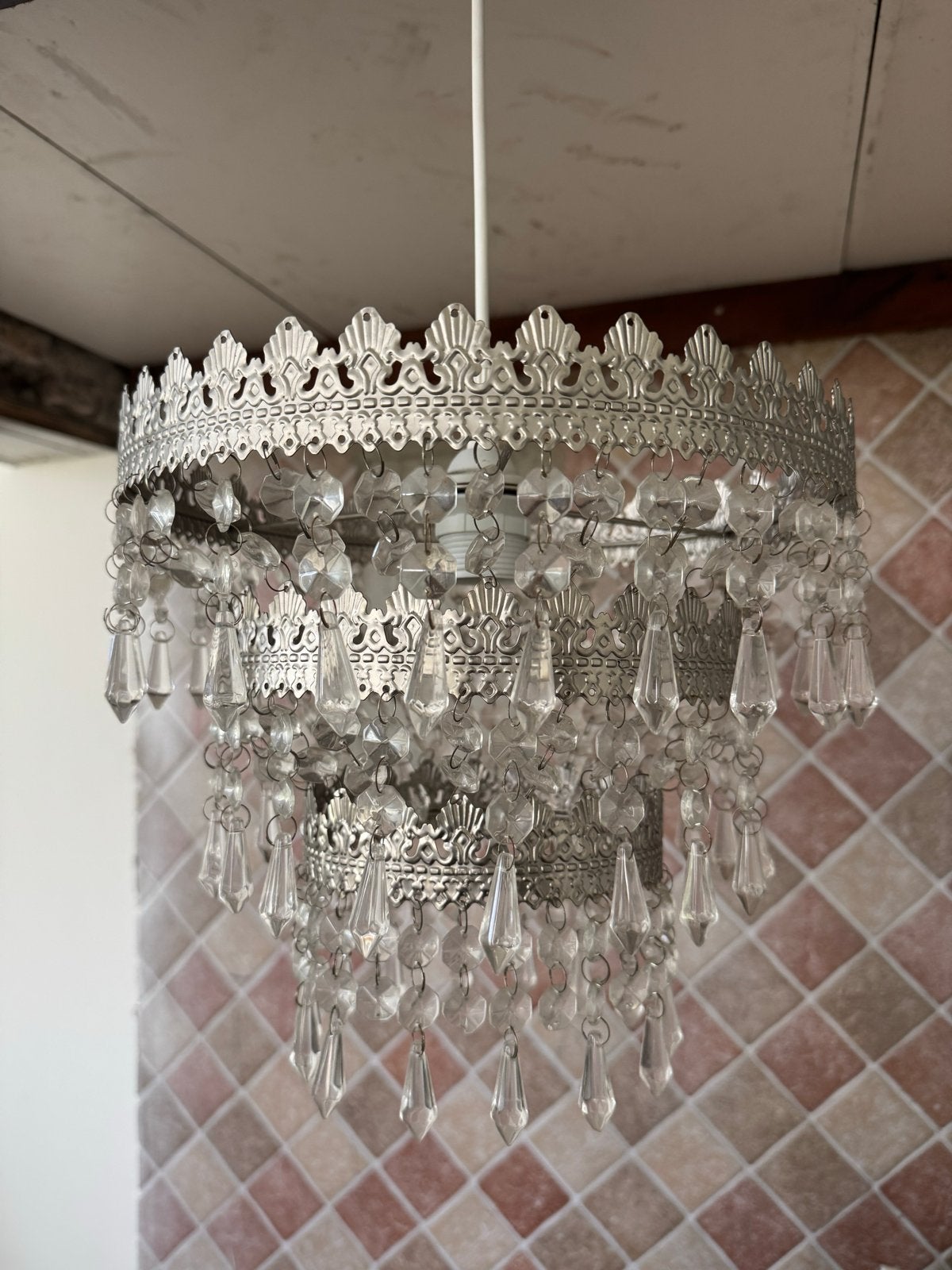 IKEA Rimfrost Kroonluchter - Zilverkleurig met Kristallen, Ophalen of Verzenden, Zo goed als nieuw, Metaal, E14 (klein)