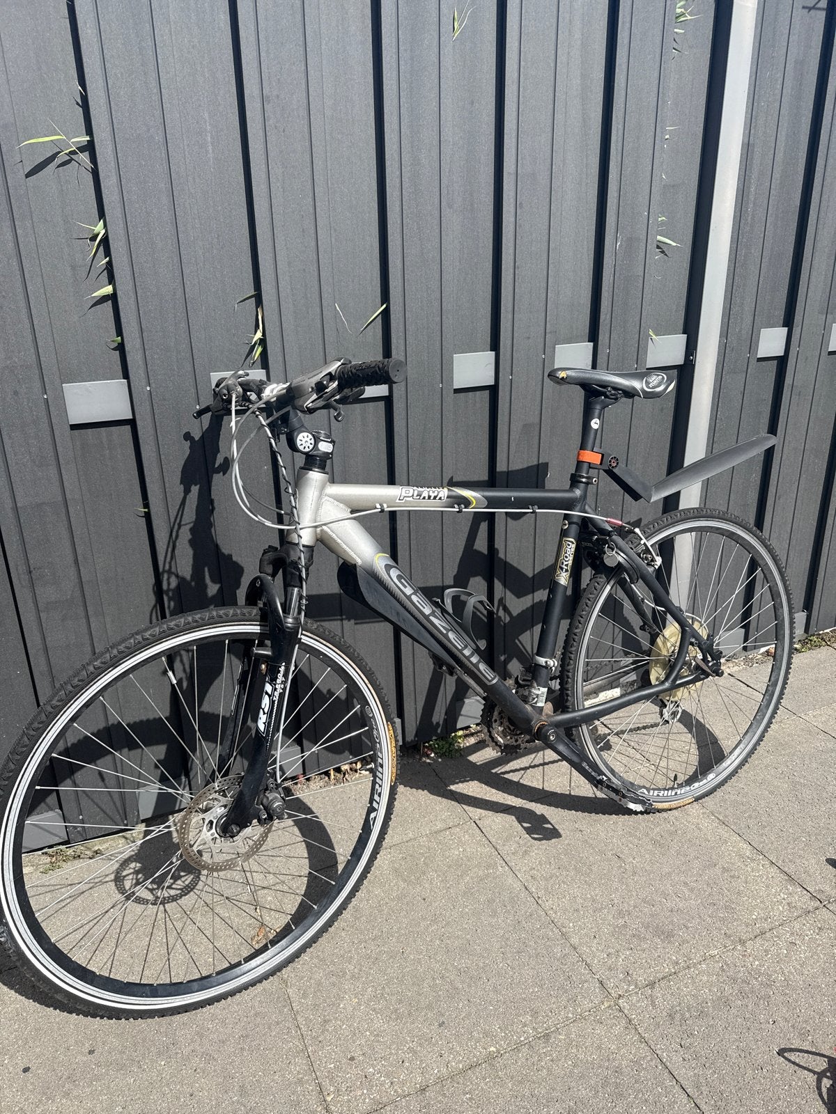 Gazelle X-Road City Bike - Redelijke staat met bidonhouder, Ophalen, Gebruikt, Vering, Schijfrem