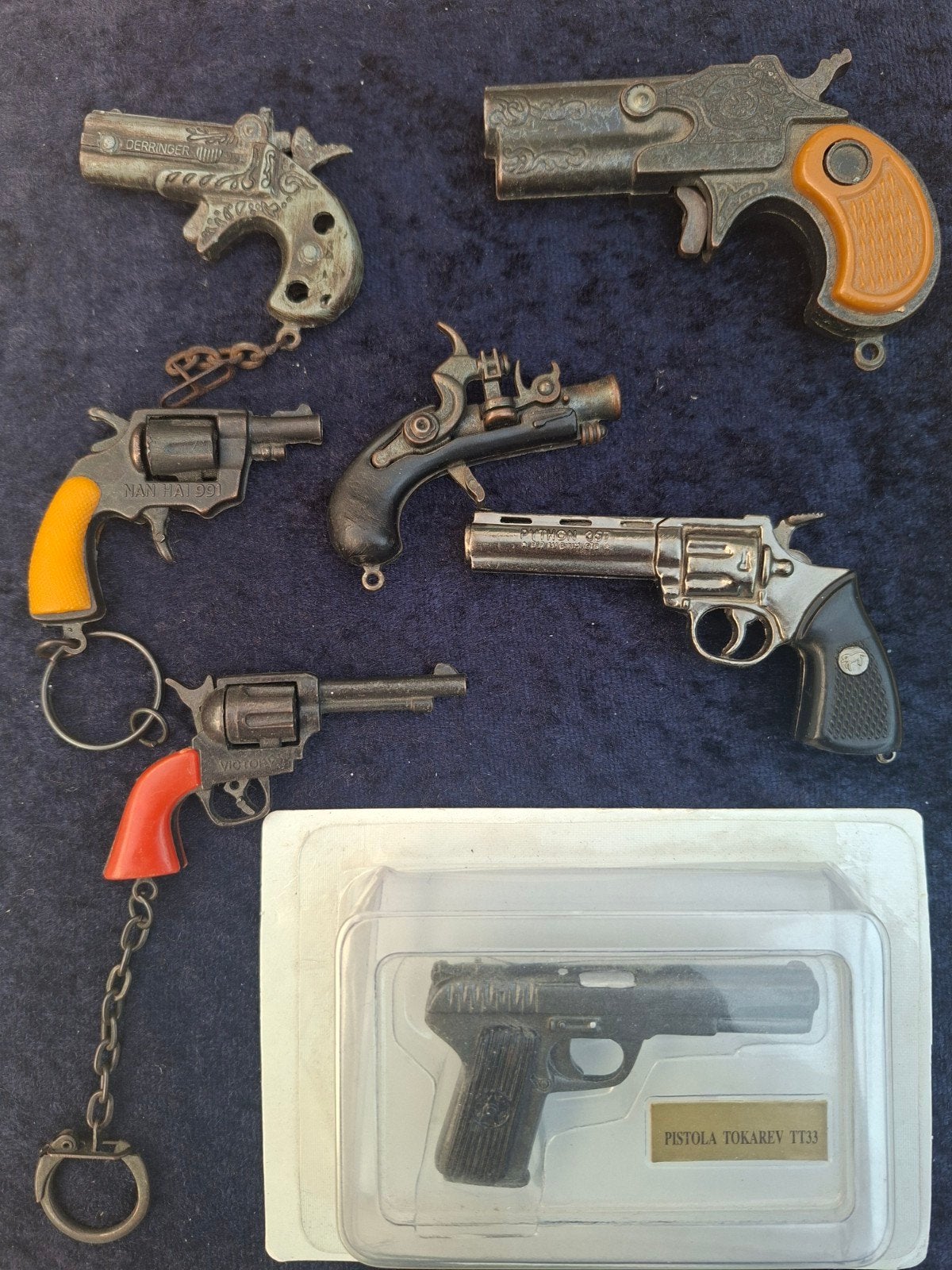 miniatuur revolver pistool vintage, Ophalen