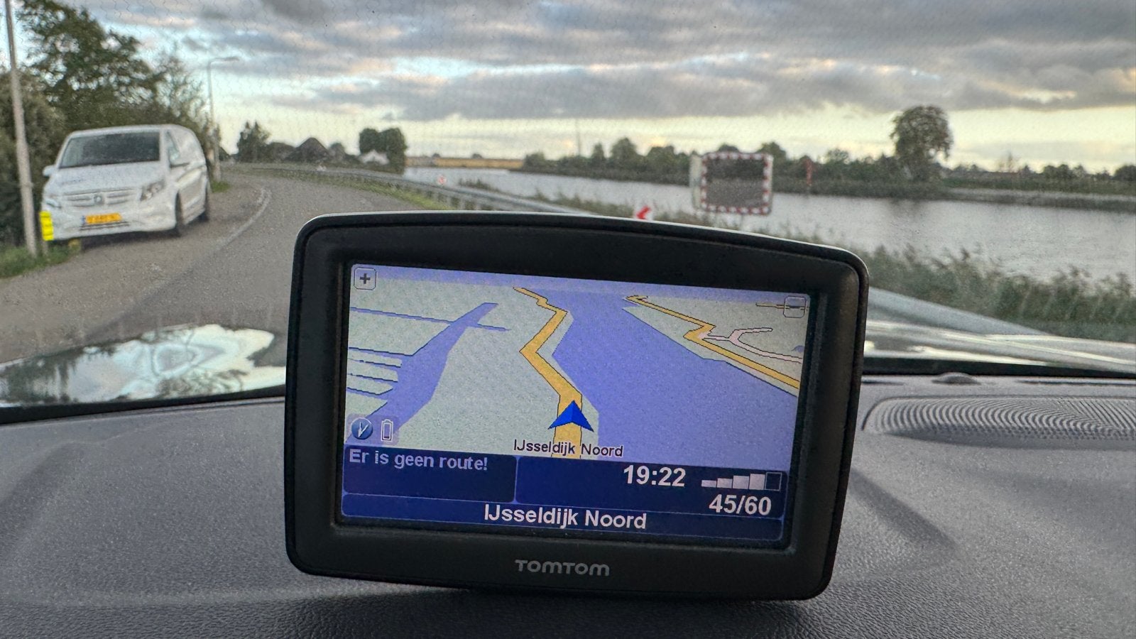 TomTom XL Navigatiesysteem met West- en Centraal-Europa, Auto diversen, Ophalen, Gebruikt