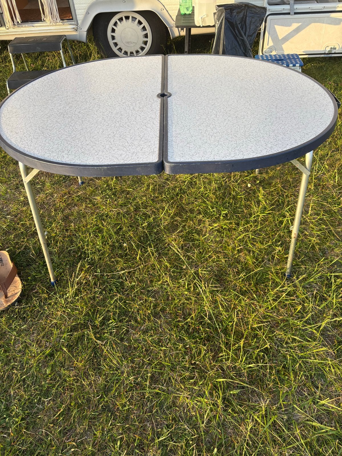 Crespo Opvouwbare Kampeertafel - Gebruikt maar Netjes, Ophalen, Gebruikt