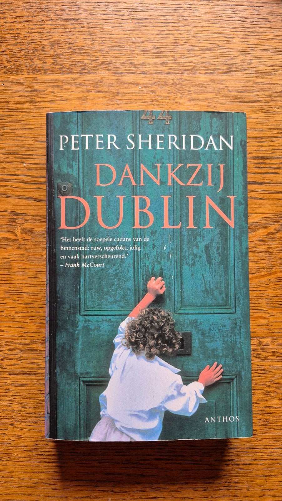 P. Sheridan - Dankzij Dublin, Ophalen of Verzenden, Zo goed als nieuw, P. Sheridan