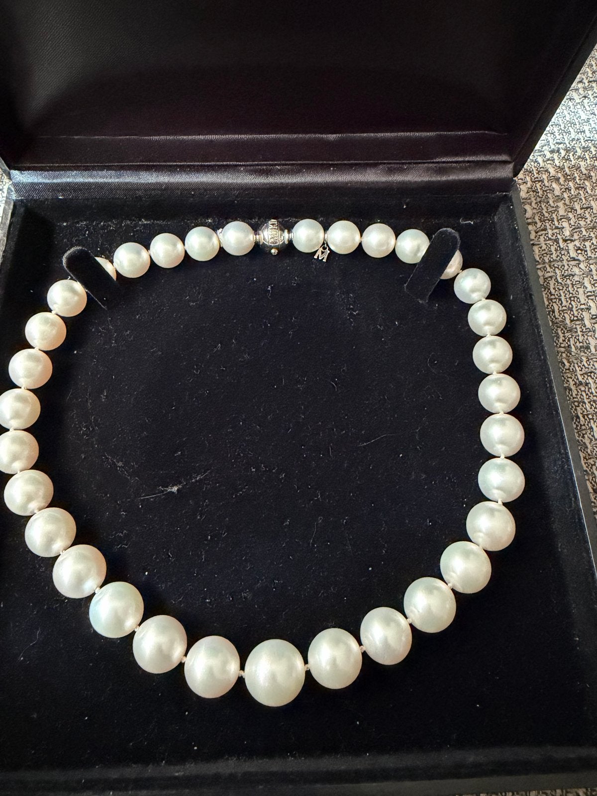 Mikimoto parelketting met 18K witgouden sluiting, Ophalen, Overige materialen, Wit, Zo goed als nieuw