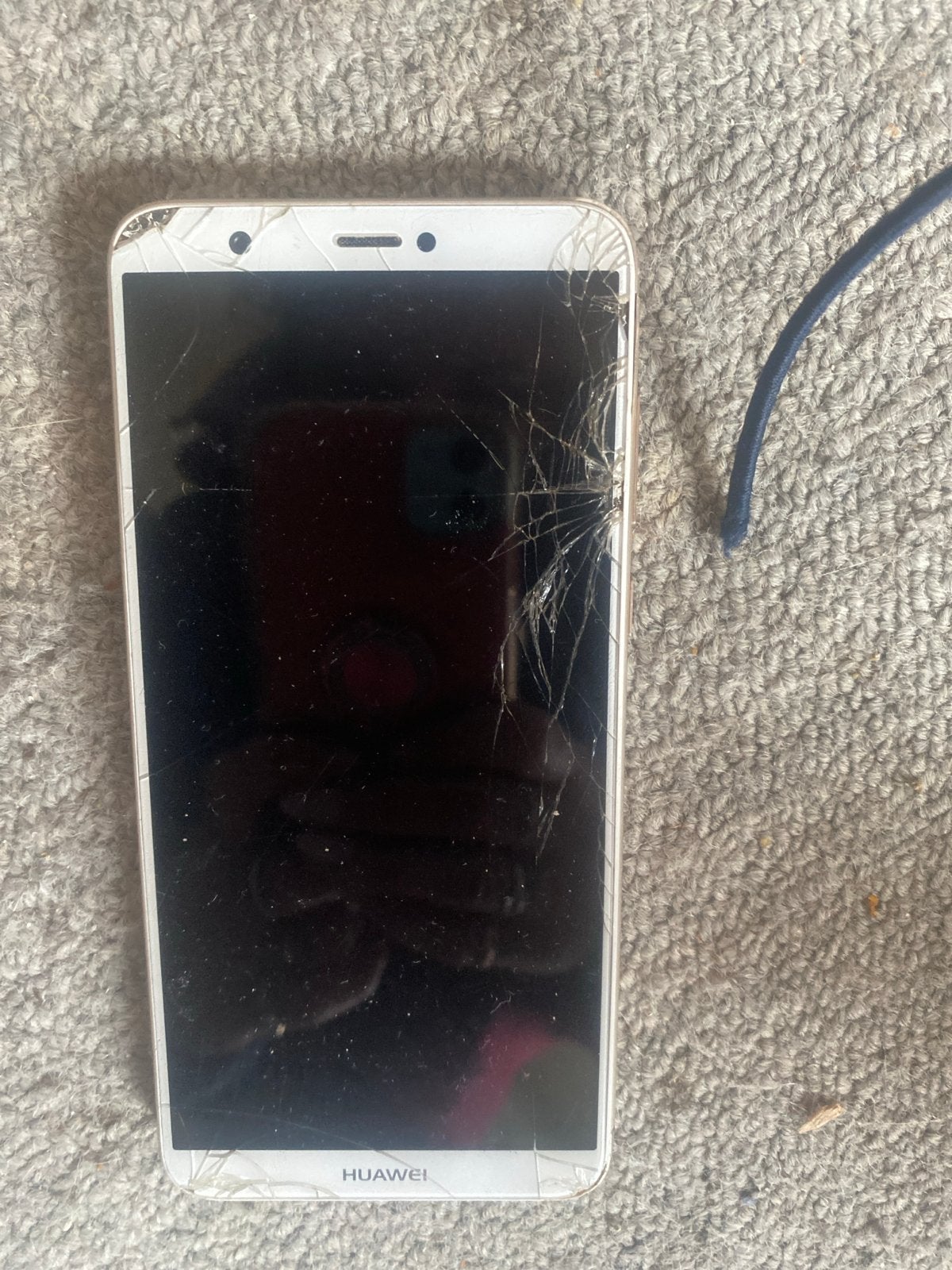 Huawei smartphone met gebarsten scherm, Gebruikt, Wit, Touchscreen, Ophalen of Verzenden