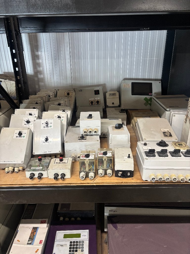 Electro kasjes regelaars, Tuin en Terras, Kweekspullen, Gebruikt, Klimaatbeheersing, Ophalen of Verzenden
