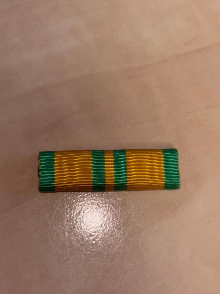 Baton Nijmeegse vierdaagse 37mm, Verzamelen, Ophalen of Verzenden, Landmacht, Nederland, Embleem of Badge