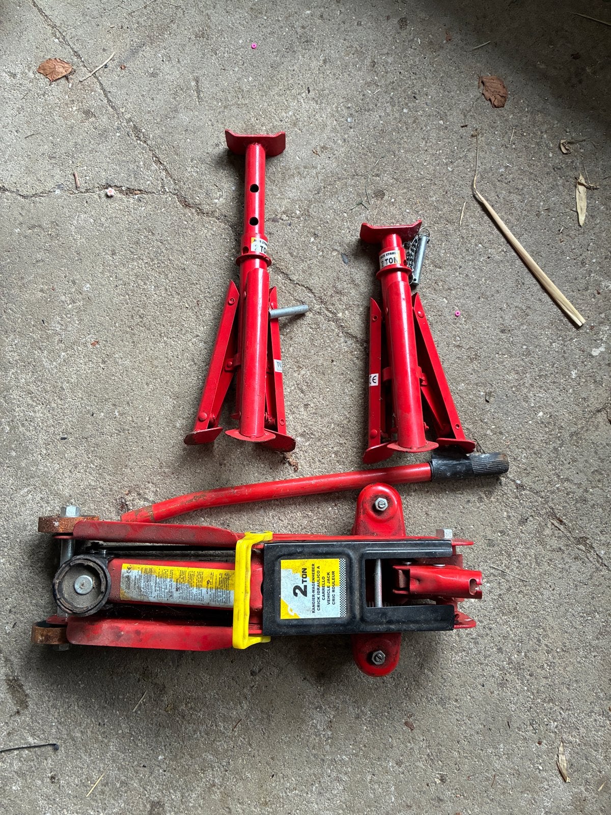 Autokrik en steunen - 2 Ton, Ophalen of Verzenden, Gebruikt, Hydraulisch, Garagekrik