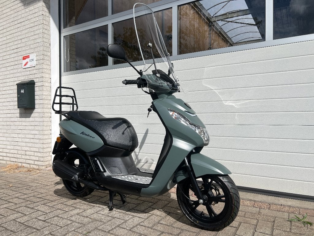 Nieuwstaat Peugeot Kisbee 45km. Bromscooter Windscherm+Rekje, Ophalen, Overige modellen, Maximaal 45 km/u, 49 cc