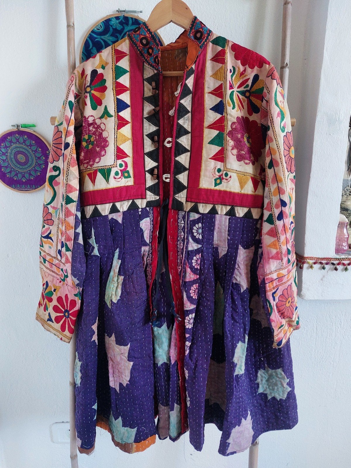 Unieke Handgemaakte Vintage Kantha Jas uit India, maat M/L, Kleding | Dames, India, Verzenden, Nieuw