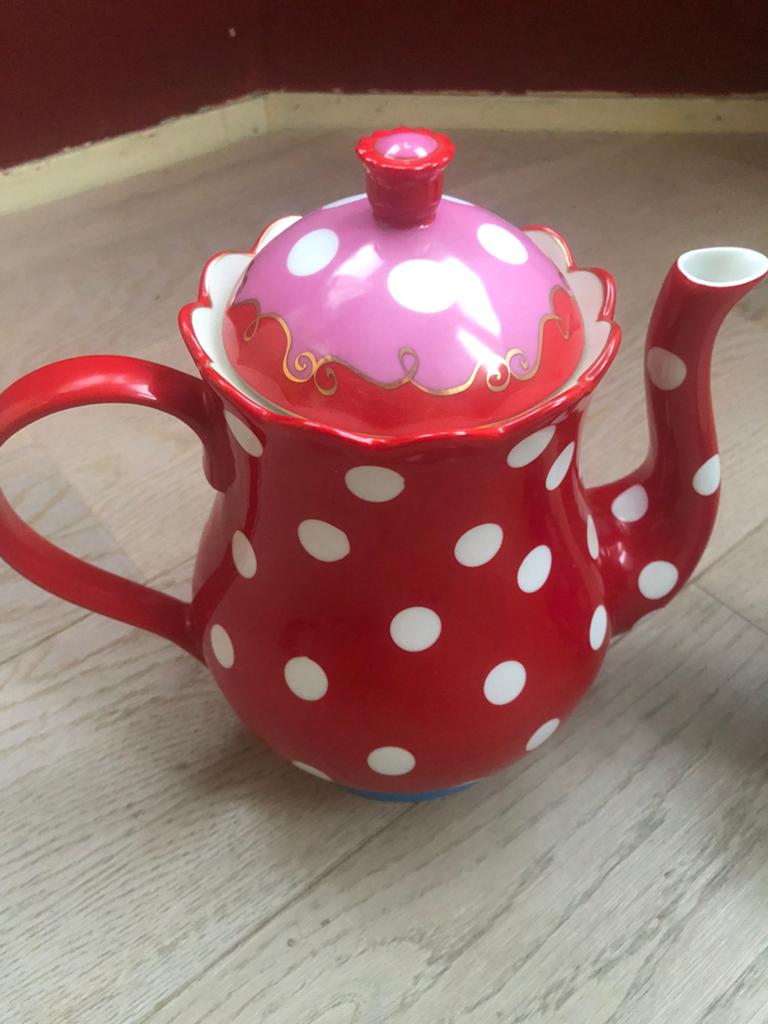 Douwe Egberts Oilily polka dot theepot en twee kopjes NIEUW, Huis en Inrichting, Keuken | Servies, Nieuw, Ophalen of Verzenden