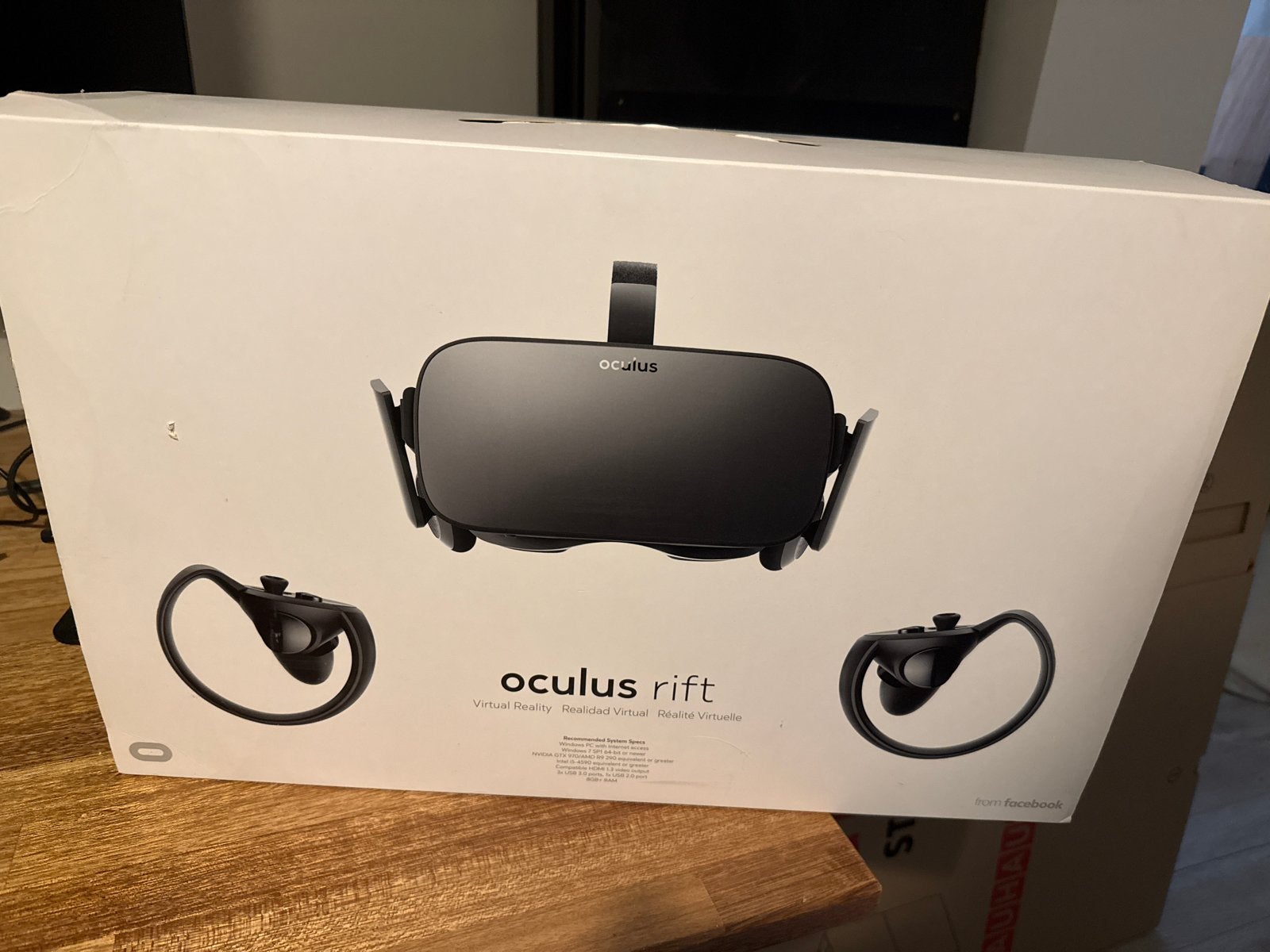 Oculus Rift VR-bril (CV1) met controllers, Ophalen of Verzenden, Zo goed als nieuw, VR-bril, Pc