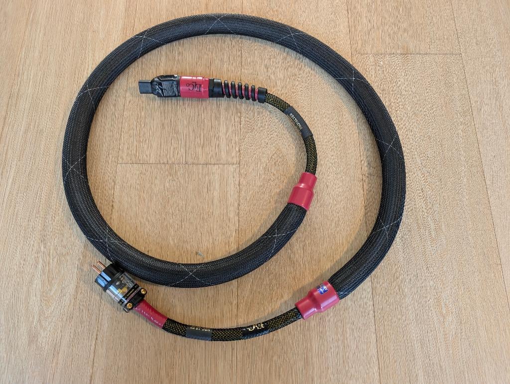 Elco Audio HPC-10 SP Powercable 2,5 meter, Audio, Tv en Foto, Audiokabels en Televisiekabels, Ophalen, Zo goed als nieuw, 2 tot 5 meter