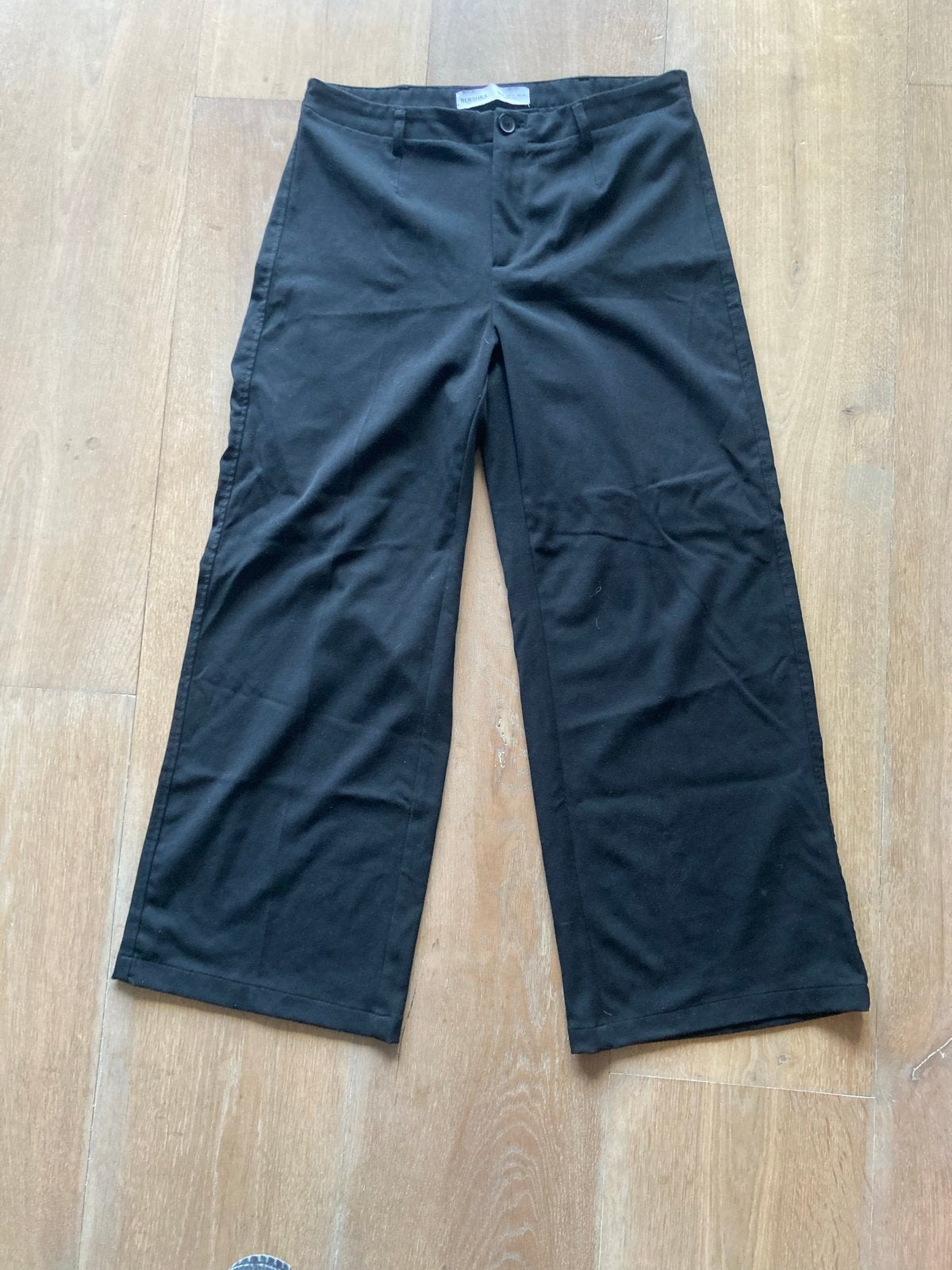 Bershka zwarte pantalon maat 44, Ophalen of Verzenden, Gedragen, Maat 42/44 (L), Zwart