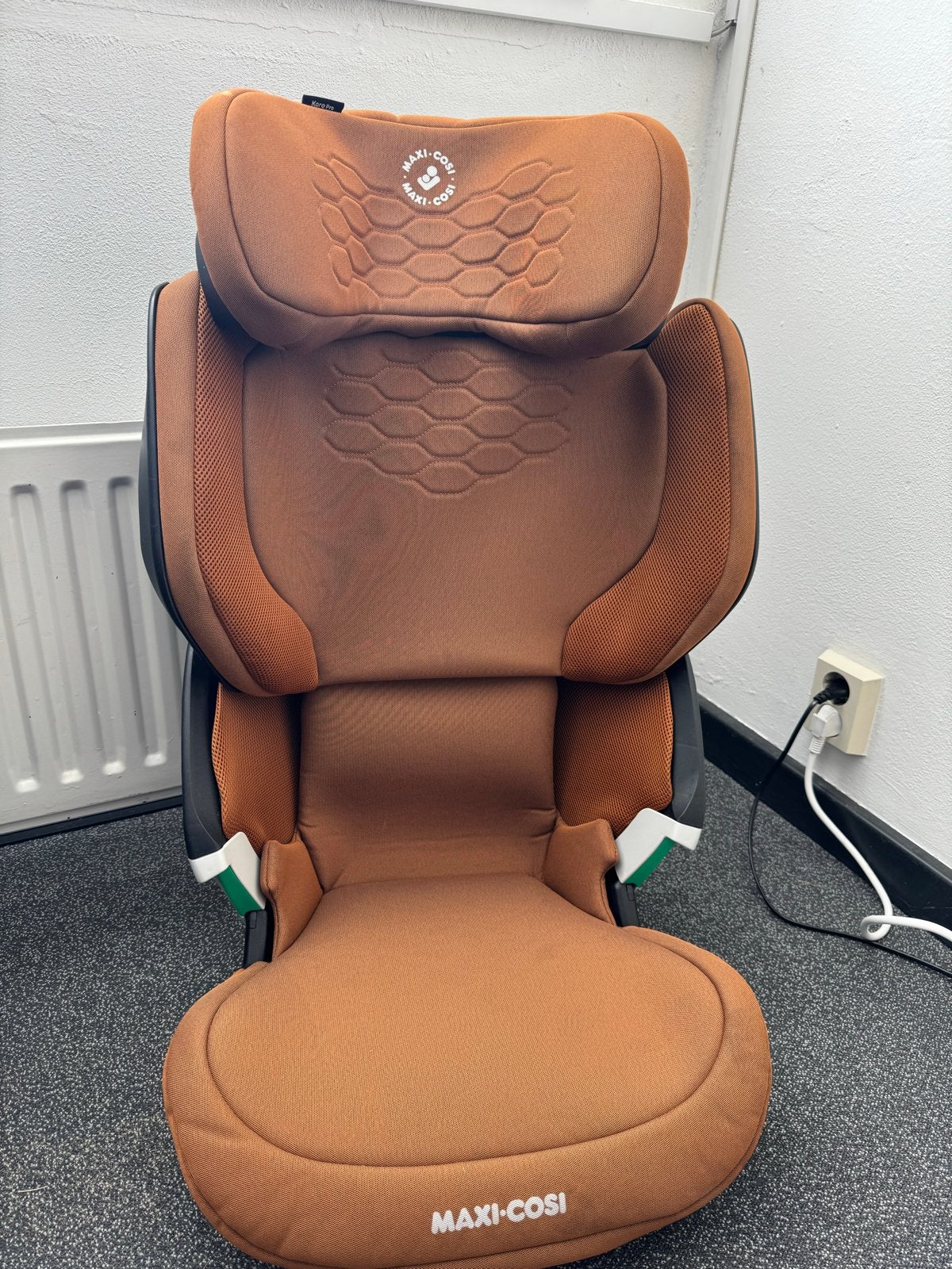 Maxi-Cosi RodiFix Pro i-Size Autostoel - Bruin, 15 t/m 36 kg, Verstelbare rugleuning, Ophalen of Verzenden, Zo goed als nieuw