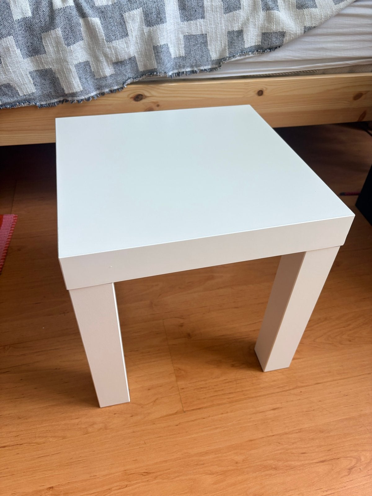 Ikea LACK bijzettafel - 35x35 cm, Huis en Inrichting, Tafels | Bijzettafels, Minder dan 45 cm, Minder dan 55 cm, Gebruikt, Vierkant