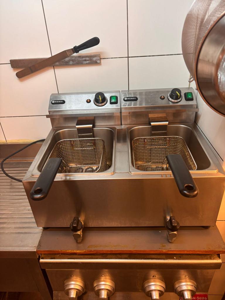 Hendi dubbele Frituurpan, 4 liter of meer, Ophalen