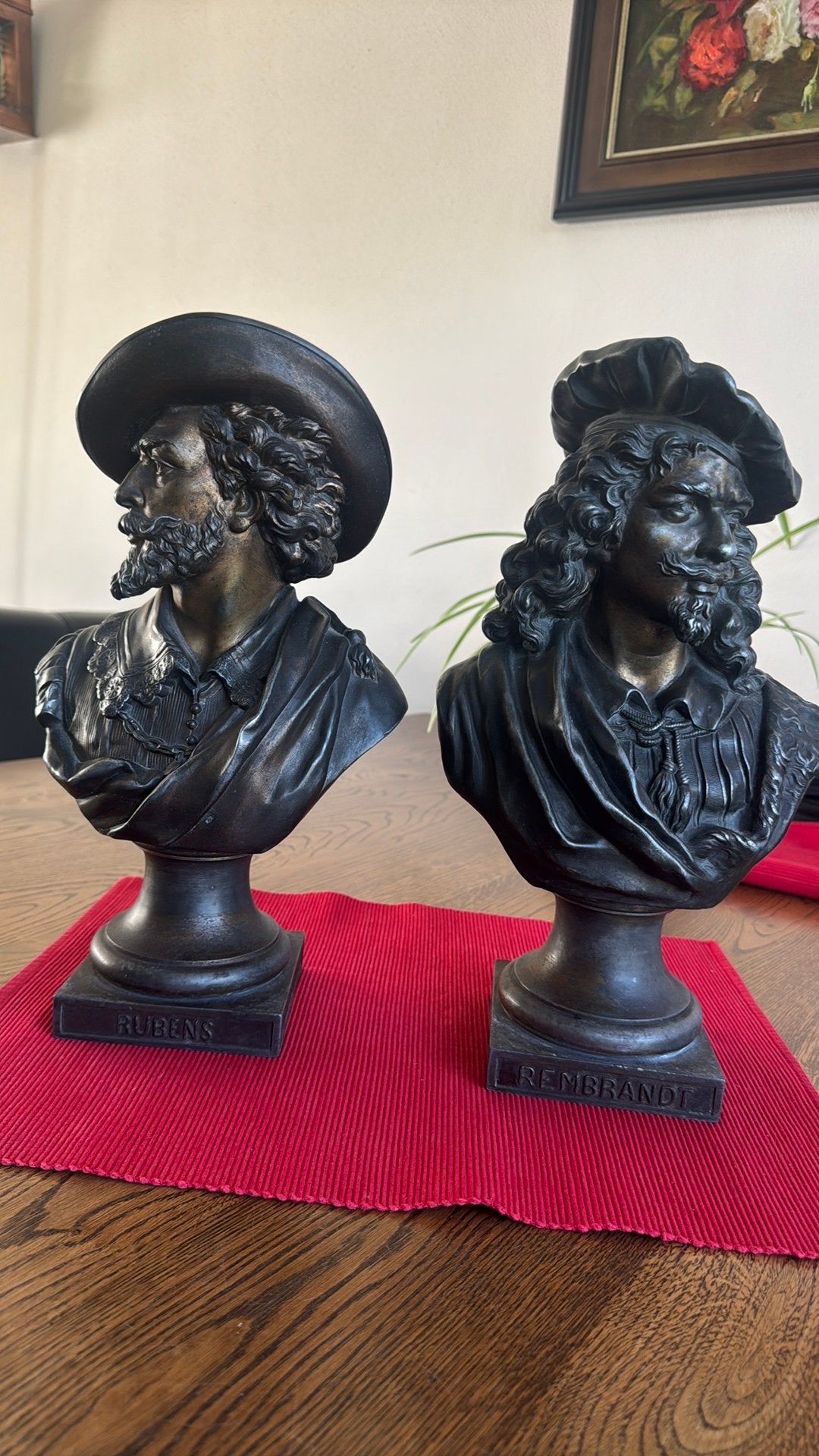 Set van 2 bronzen bustes: Rembrandt en Rubens, gesigneerd, Antiek en Kunst, Ophalen, Buste, Brons, Bruin