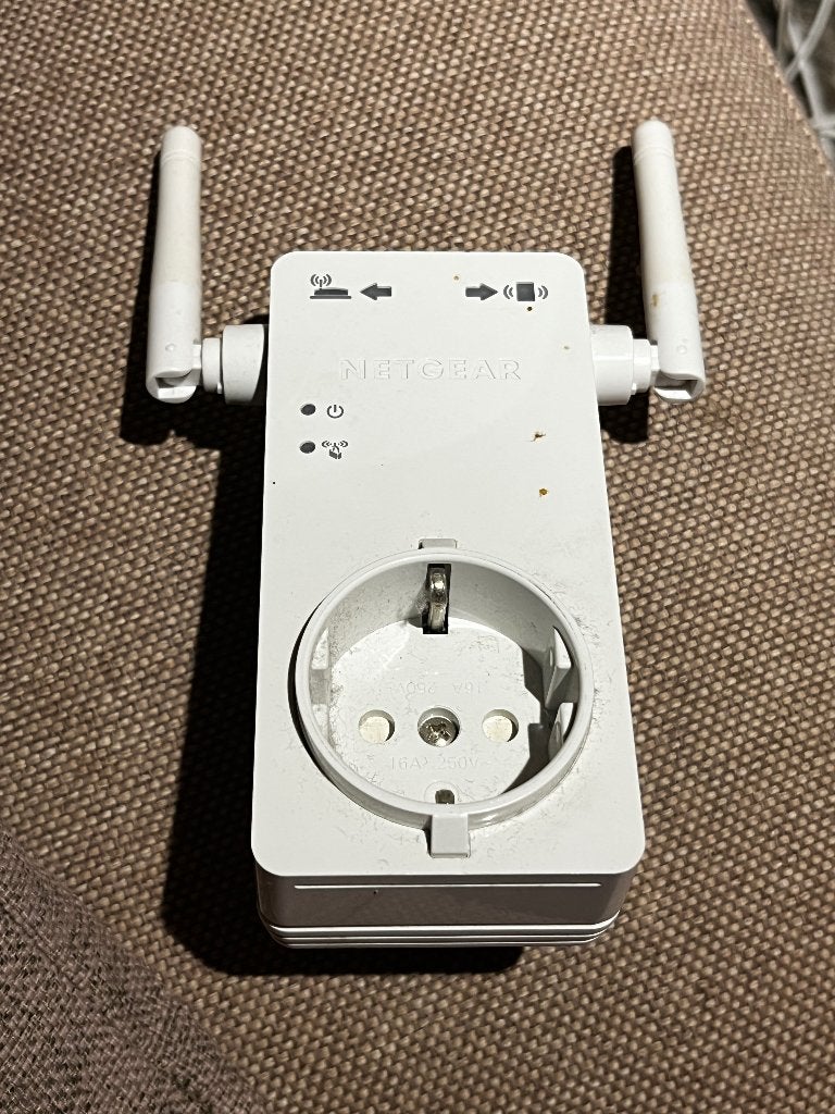 NETGEAR WN3100RP WiFi versterker / range extender, Ophalen, Zo goed als nieuw, Netgear