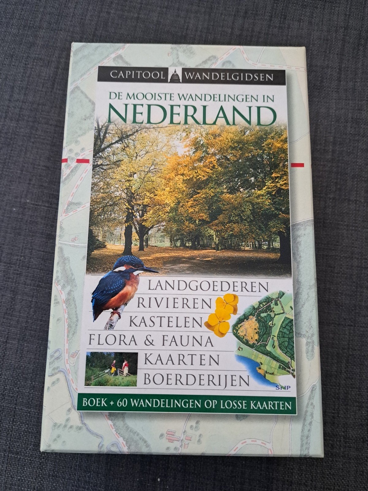 Capitool De mooiste wandelingen in Nederland, Boeken, Reisgidsen, Overige merken, Fiets- of Wandelgids, Europa, Ophalen of Verzenden