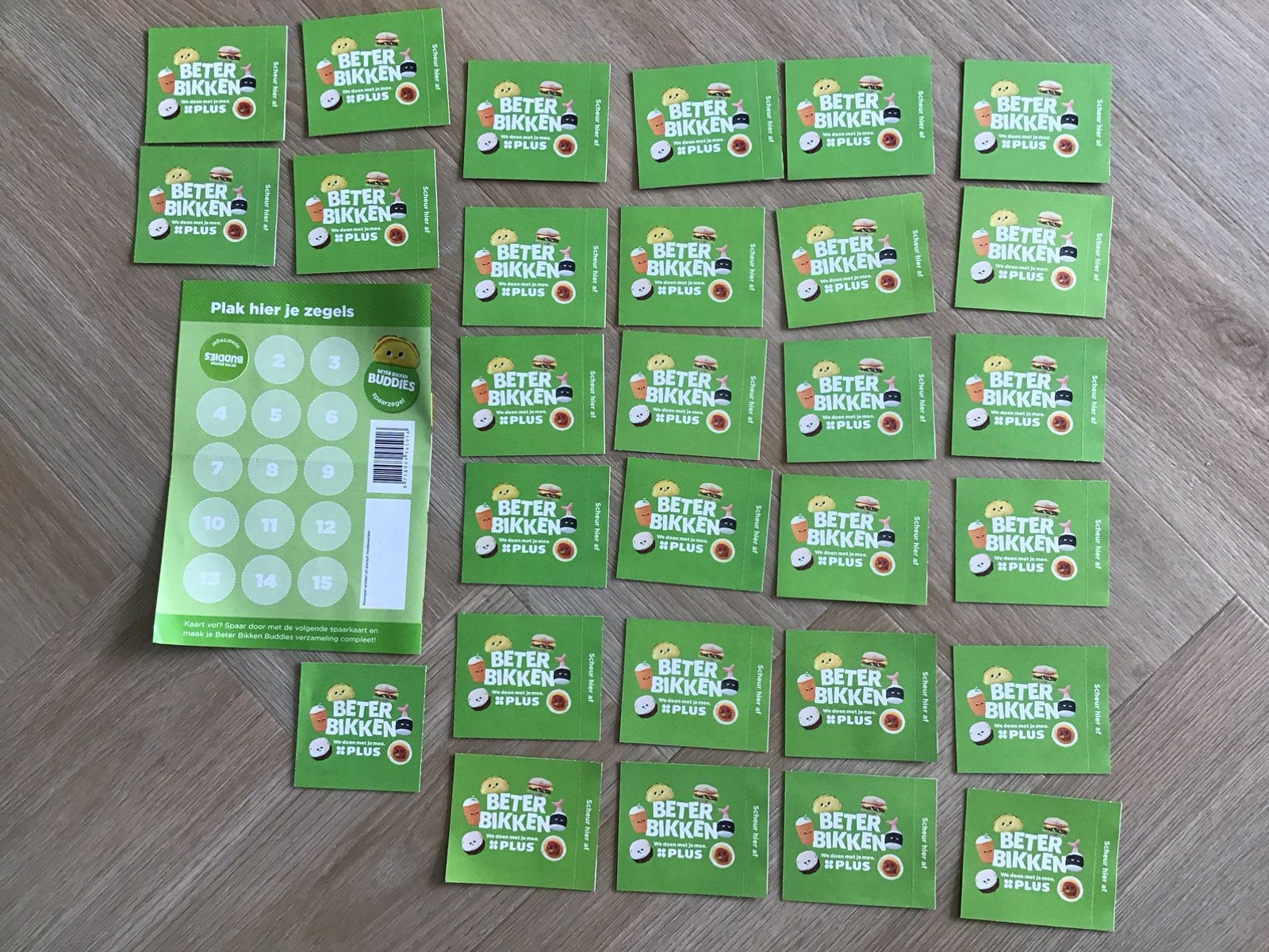29 pakjes Plus Beter Bikken Buddies stickers en zegels, Verzamelen, Plus, Ophalen of Verzenden