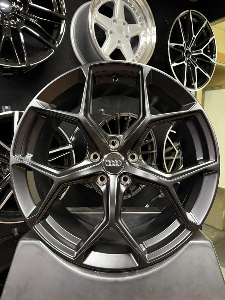 19 inch velgen voor Aud RS look 5x112 A3 A4 A6 S3 Q2 RS3 VW