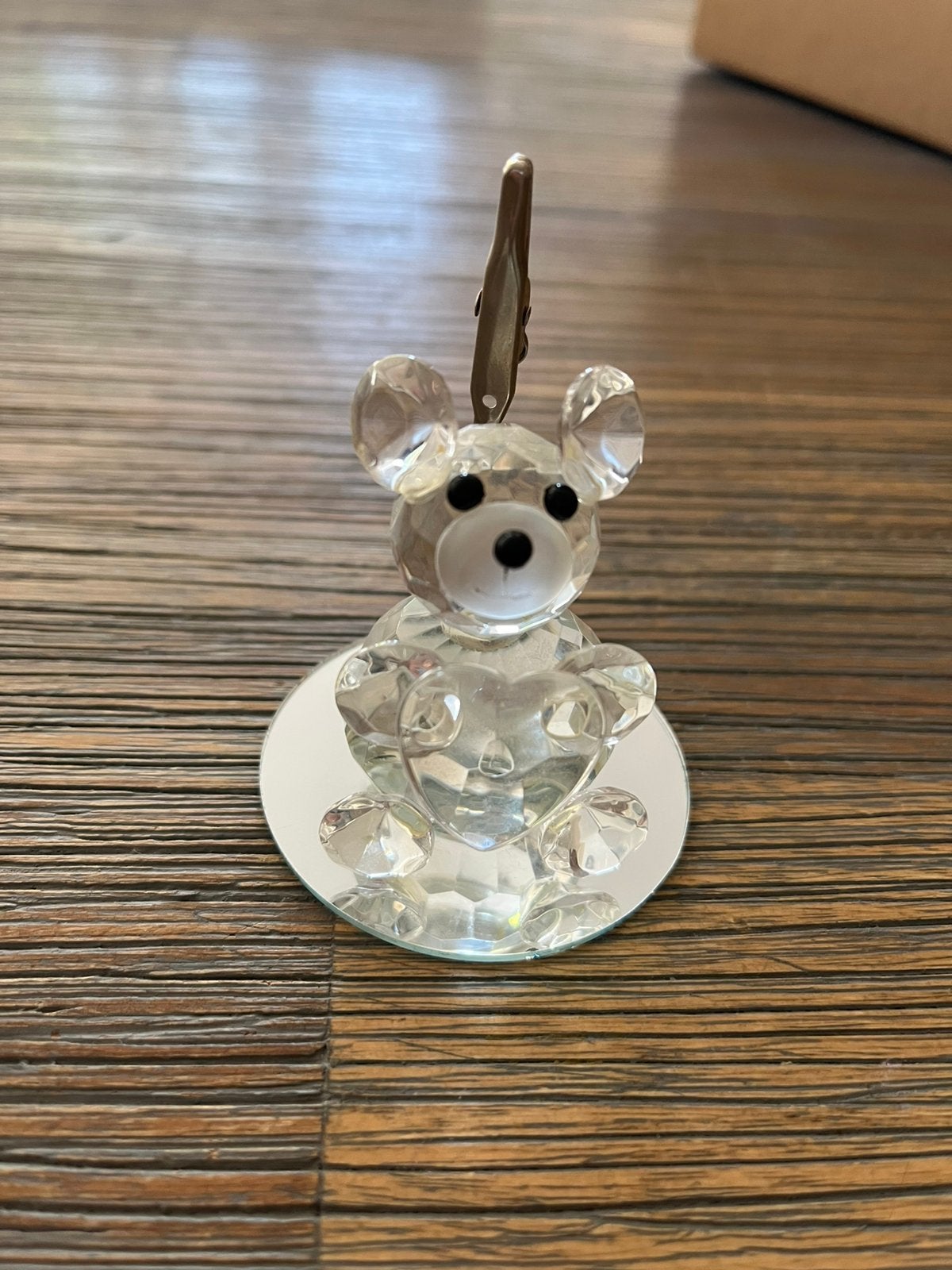 Swarovski Beertje met Foto klemmetje, Verzenden, Zo goed als nieuw, Figuurtje