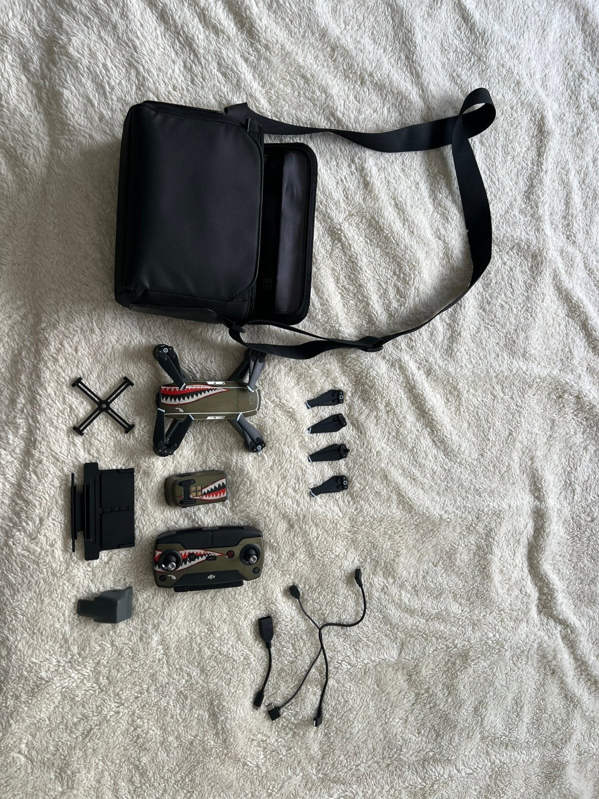 Dji spark fly more combo, 250 tot 900 gram, Gebruikt, Cameradrone, 15 tot 30 minuten