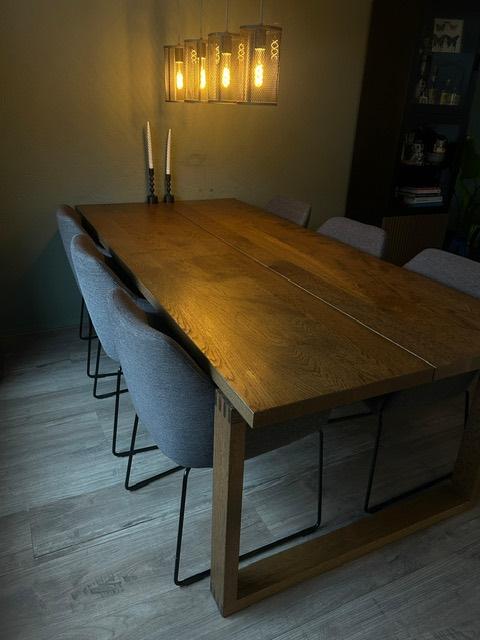 Mooie royale tafel, Huis en Inrichting, Tafels | Eettafels, Ophalen, 100 tot 150 cm, Eikenhout, 200 cm of meer