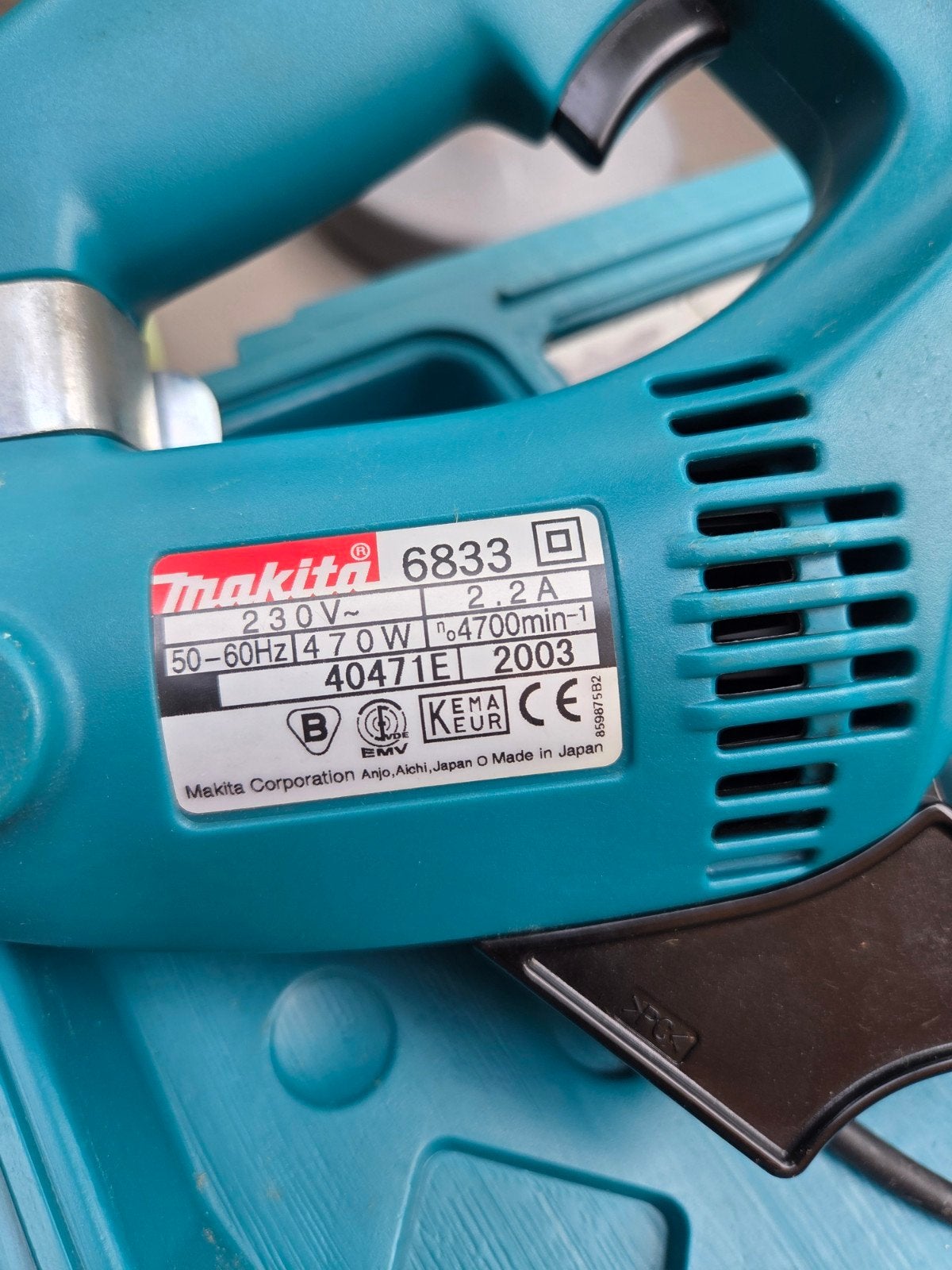 Makita 6833 Schroefmachine met magazijnopzetstuk, Ophalen of Verzenden, Gebruikt, 400 tot 600 watt, Overige typen