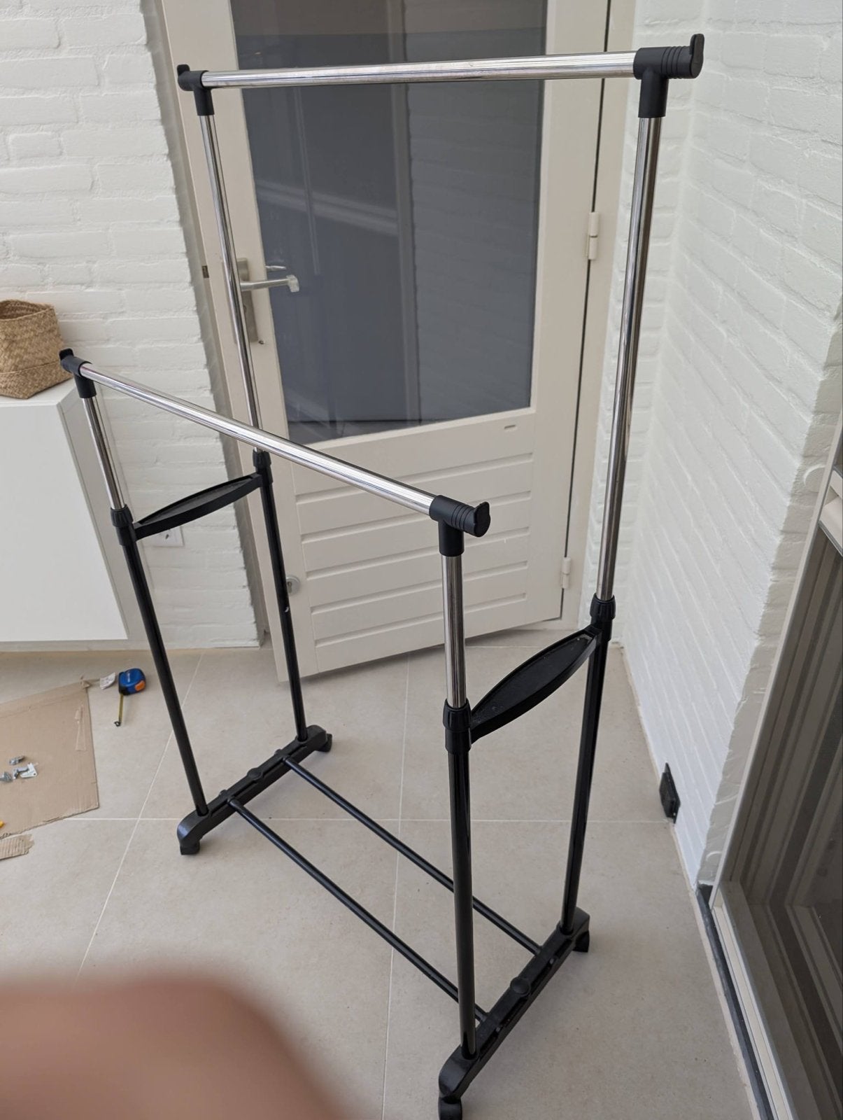 Verrijdbaar kledingrek met dubbele stang, Ophalen of Verzenden, Met wielen, Gebruikt