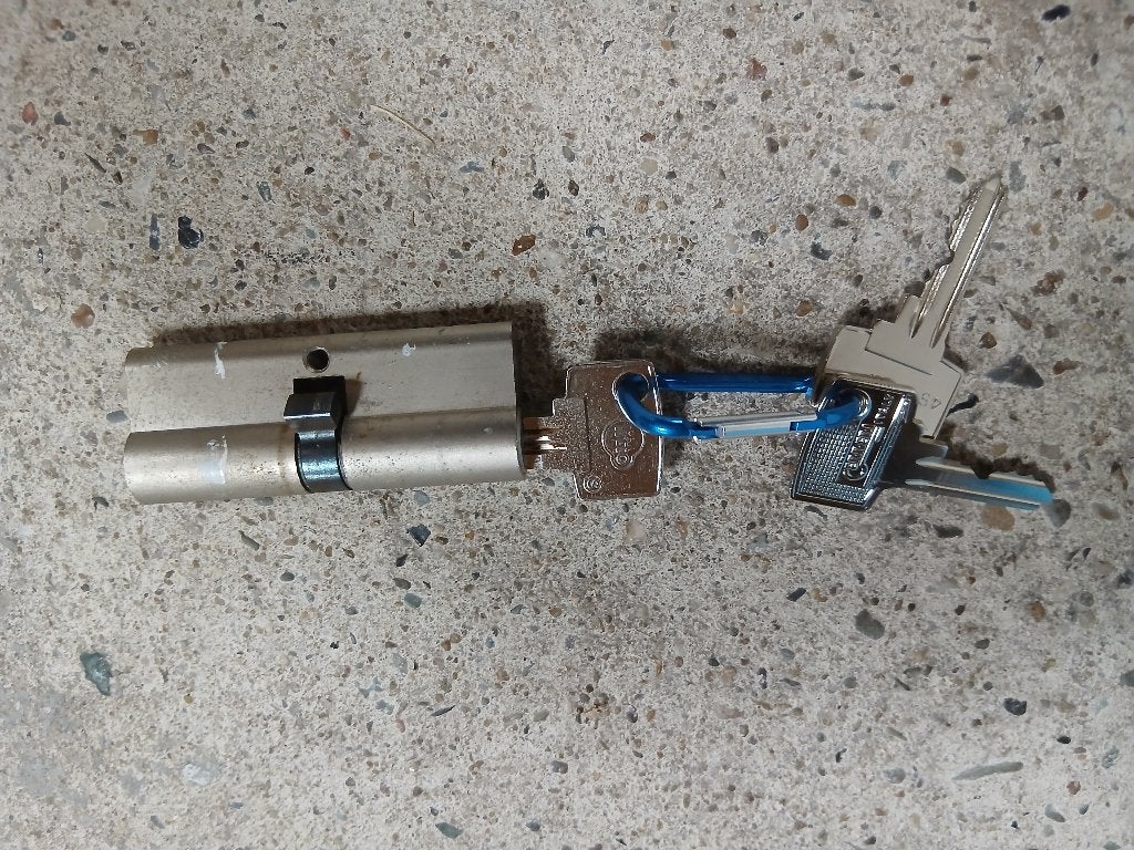 Cilinderslot Litto (incl. 3 sleutels), Ophalen of Verzenden, Gebruikt, Rvs, Slot