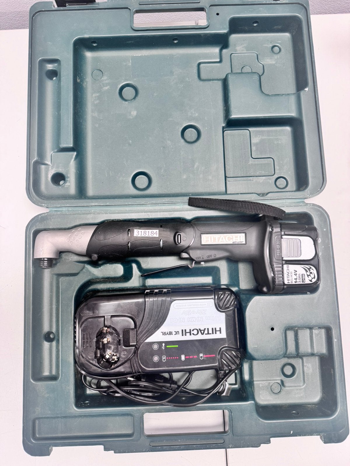 Hitachi WH 14DCAL Accu haakse slag schroefmachine, Gebruikt, Variabele snelheid, Ophalen of Verzenden, Boor- en Schroefmachine