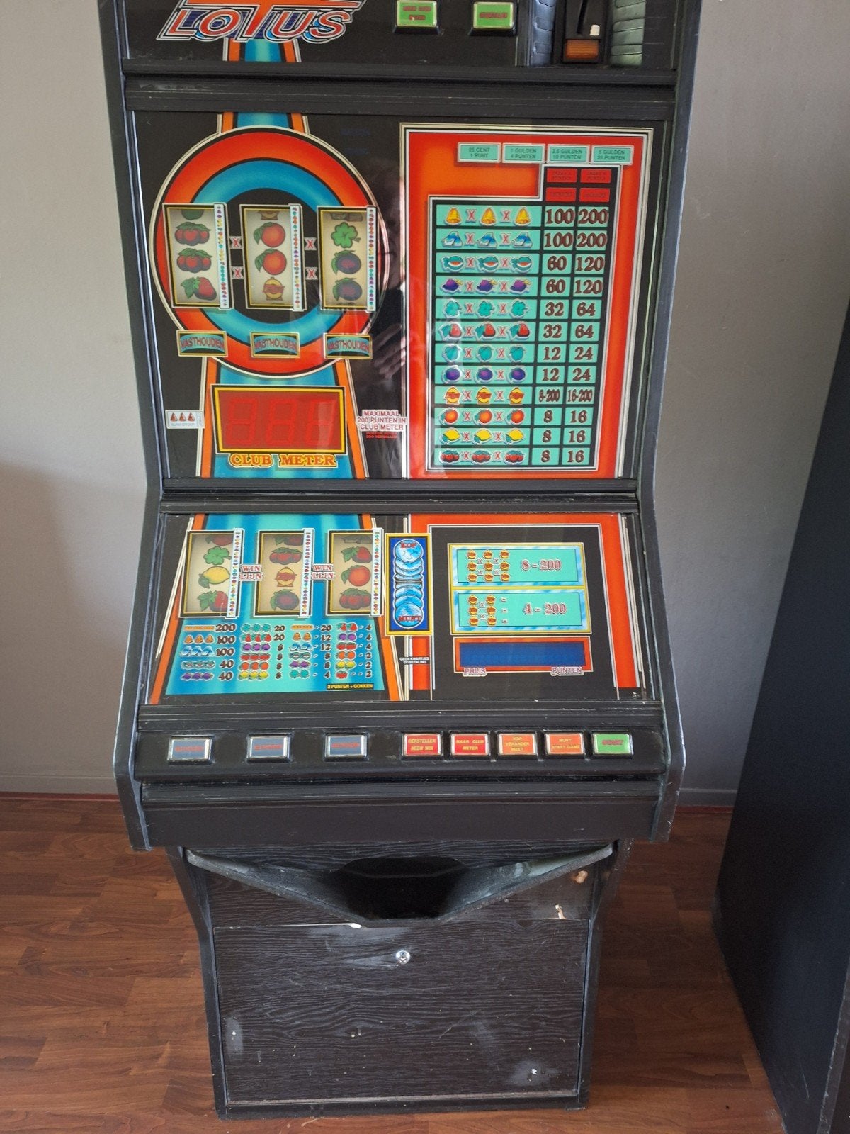 Vintage Lotus fruitautomaat - Werkend, Verzamelen, Overige munten, Ophalen, Gebruikt, Met sleutels
