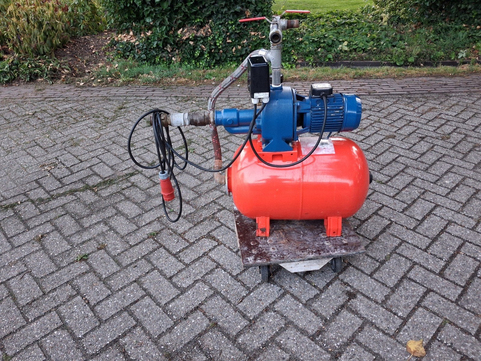 Zware Foras hydrofoorpomp, Ophalen, Beregeningspomp