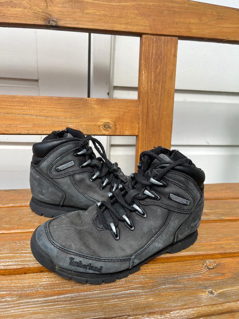Timberland hoge sneaker euro hiker maat 31, Ophalen of Verzenden, Schoenen