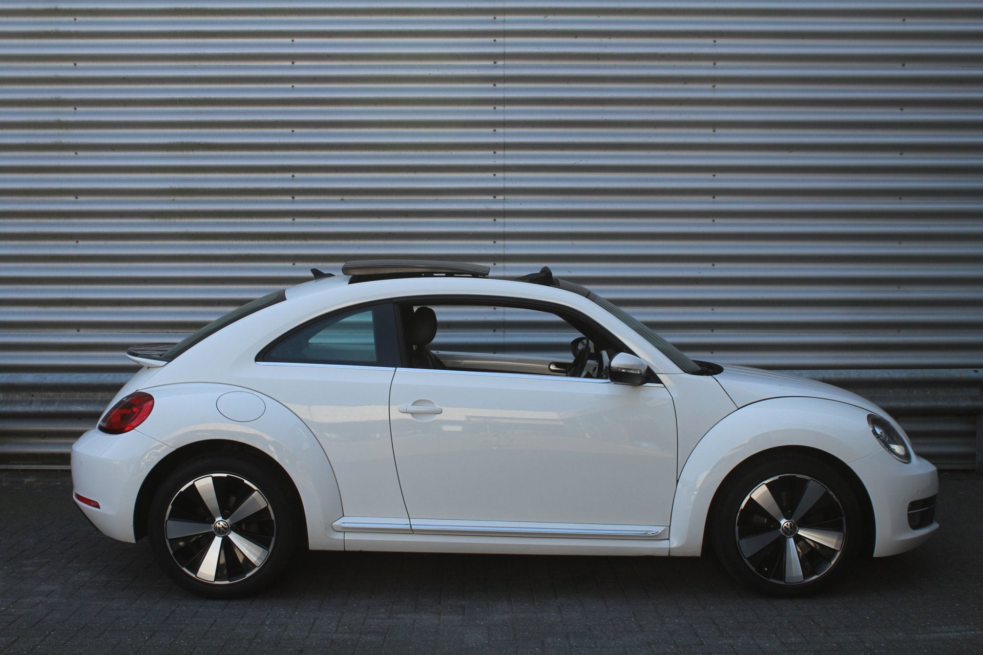 Volkswagen Beetle 1.4 TSI 161pk Sport Panoramadak Fender Led, Auto's, Euro 5, 15 km/l, Gebruikt, 4 cilinders