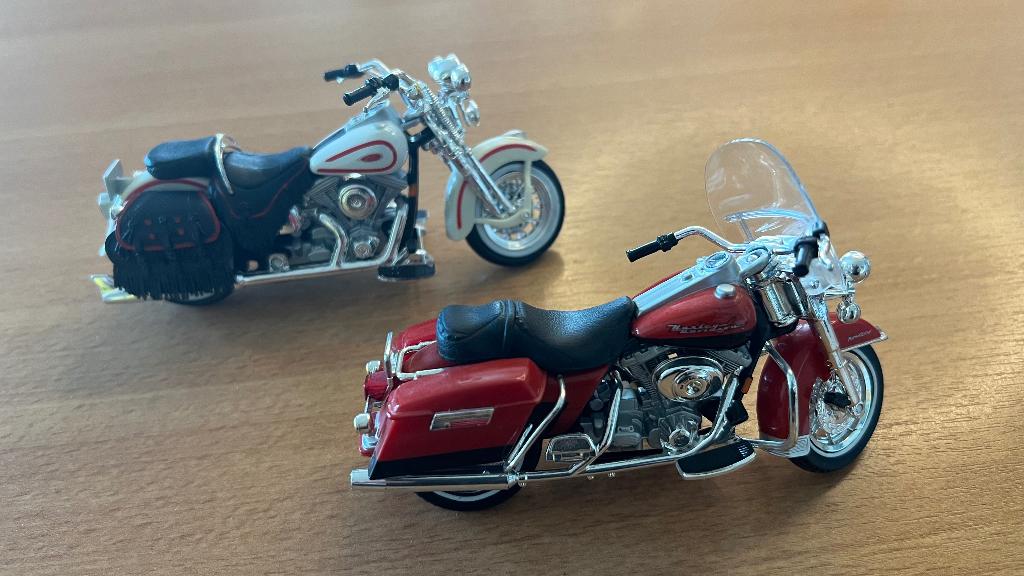 Maisto schaalmodellen motoren, Ophalen of Verzenden, Zo goed als nieuw, Motoren