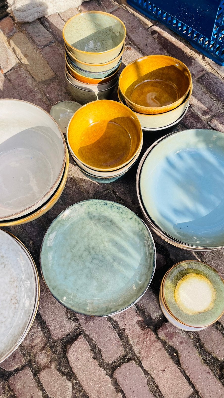 Te koop: servies, kwantum, zgan, 23 stuks, Ophalen of Verzenden, Zo goed als nieuw, Overige stijlen, Bord(en)