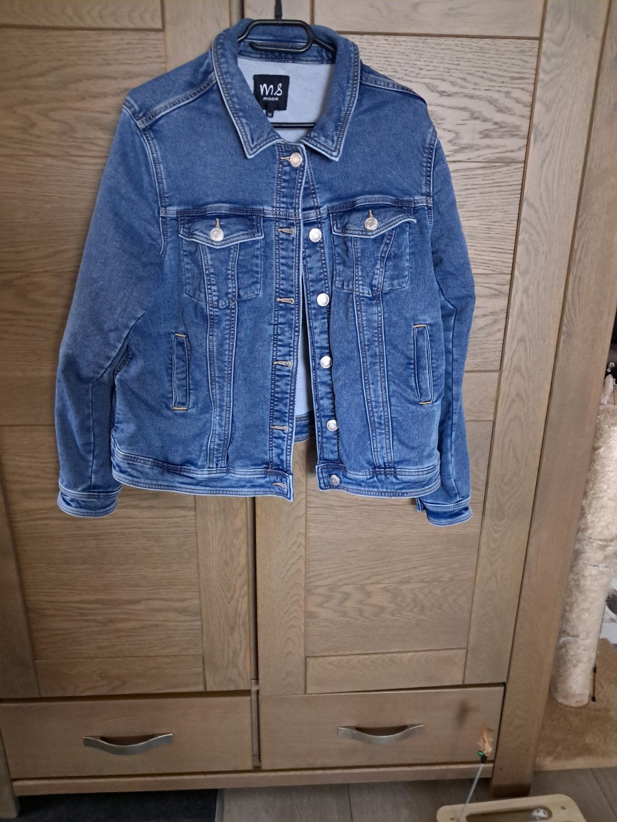 Nieuw Spijkerjasje, Kleding | Dames, Ophalen of Verzenden, Nieuw, Maat 42/44 (L), Blauw