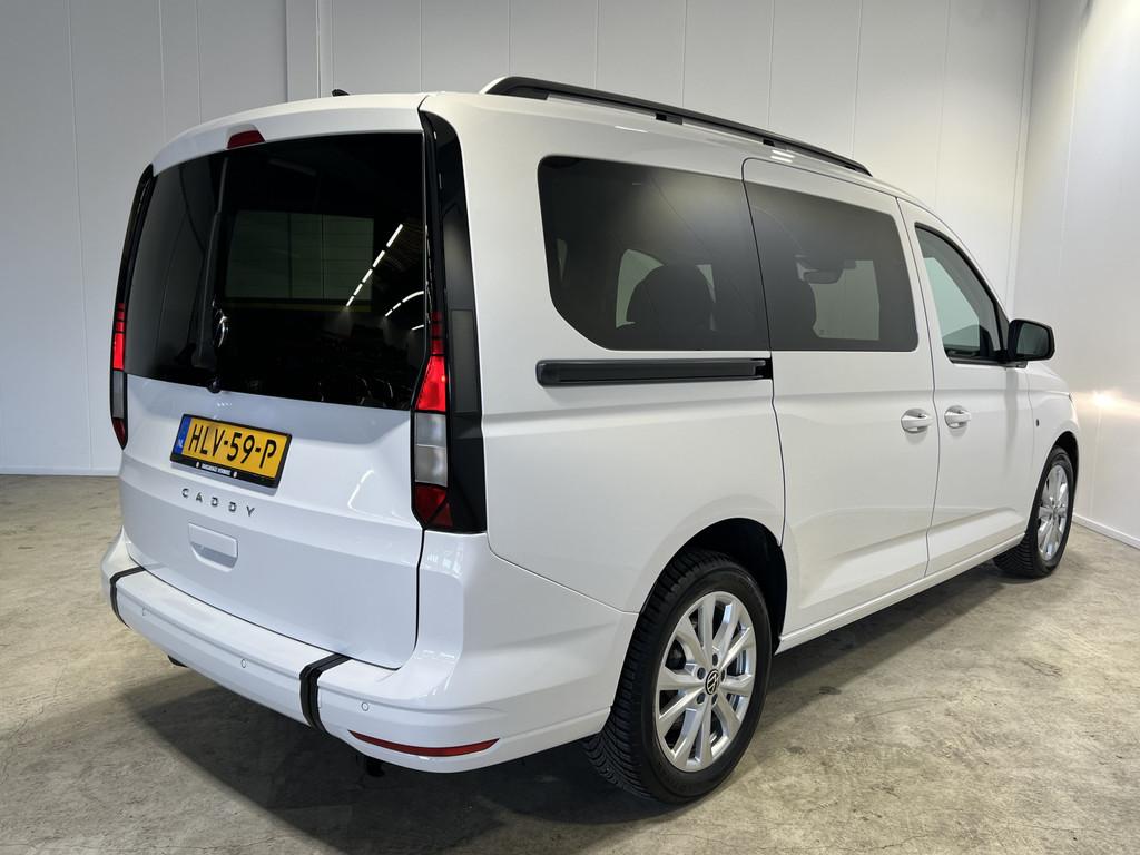 Volkswagen Caddy Maxi 1.5 TSI 5p en rolstoelauto | Camera |, 1556 kg, Stof, 4 cilinders, Wit