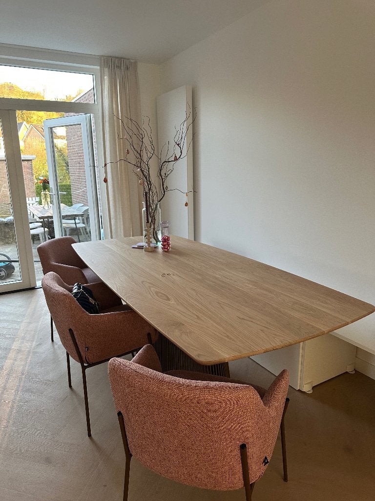Tafel rechthoekig & 3 stoelen -1 jaar oud (nieuwprijs 3.200), Huis en Inrichting, Tafels | Eettafels, Ophalen, 50 tot 100 cm, Vijf personen of meer