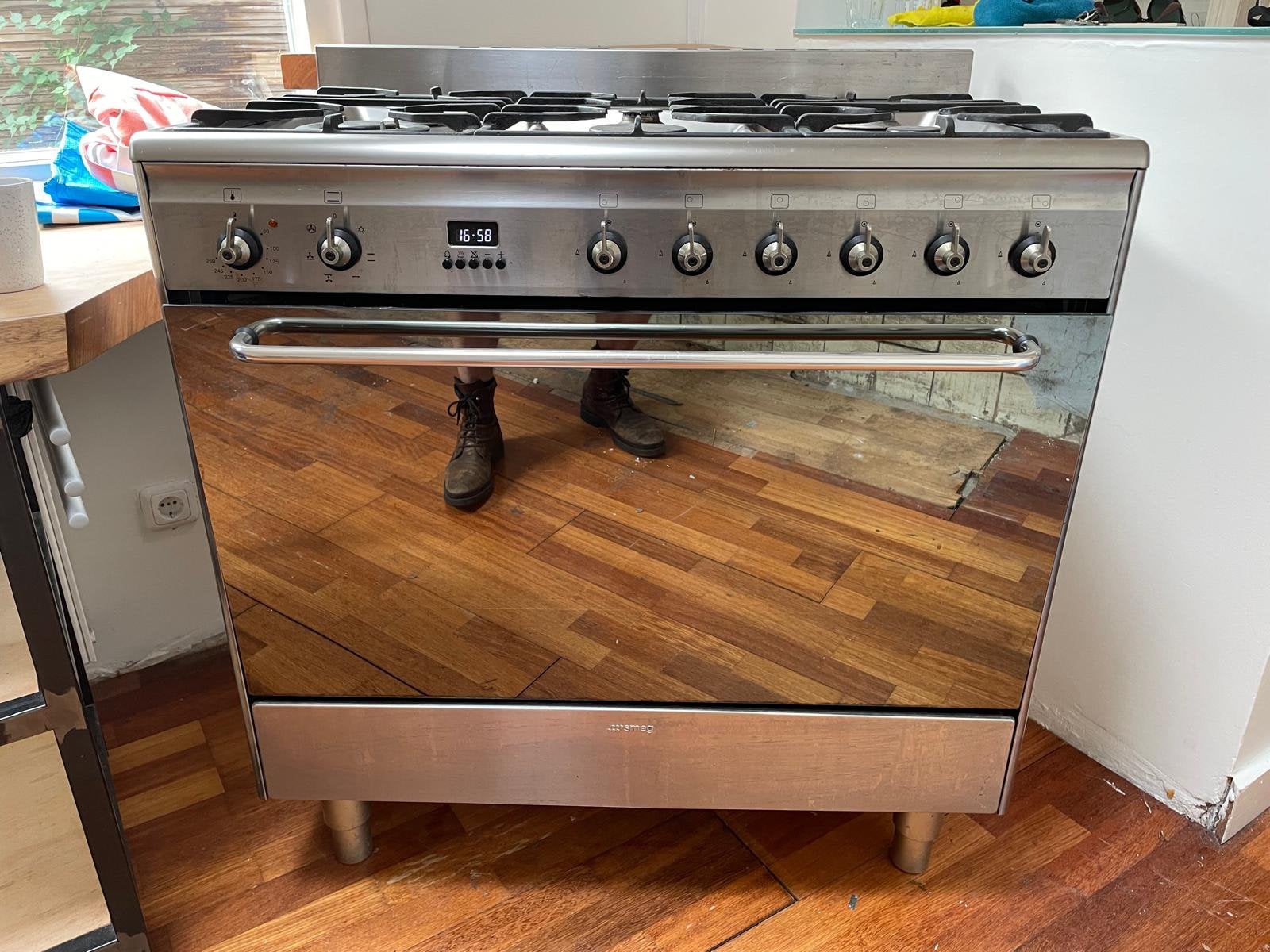 Smeg 6-pits gasfornuis met oven, Ophalen, Gebruikt, 60 cm of meer, Gas