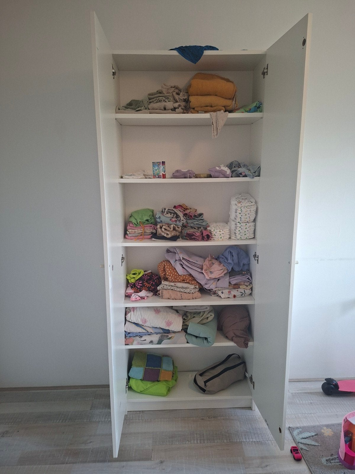 Witte 250cm IKEA billy kast met deuren - Zo goed als nieuw, Huis en Inrichting, Ophalen, 200 cm of meer, 50 tot 100 cm, Zo goed als nieuw
