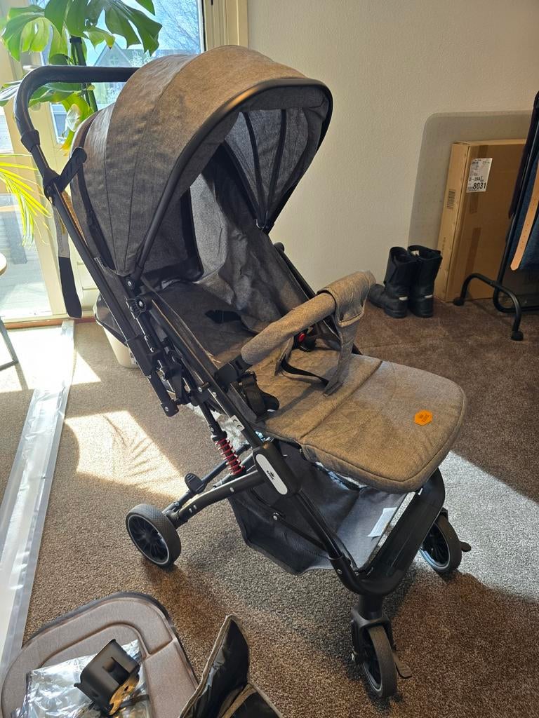 Kinderwagen KIDIZ | Slechts een paar keer gebruikt, Ophalen, Zo goed als nieuw