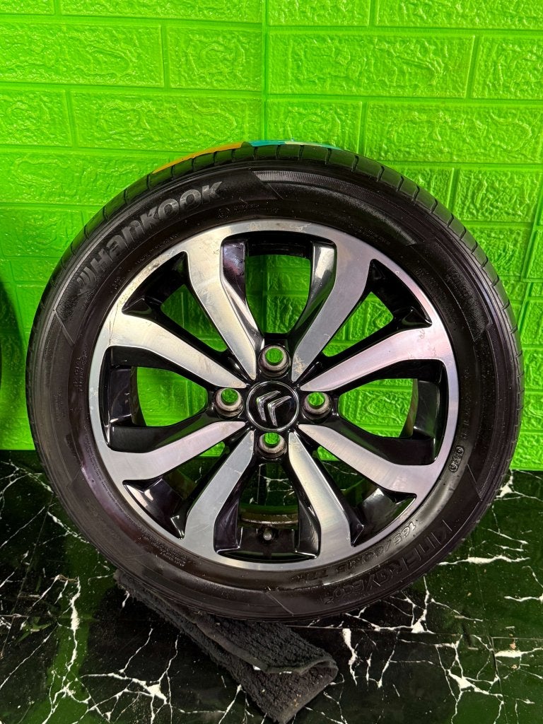 Originele Citroen C1 peugeot 108 velgen 15" 4x100 zomerset, Auto-onderdelen, Banden en Velgen, Niet ingevuld, Gebruikt, 15 inch