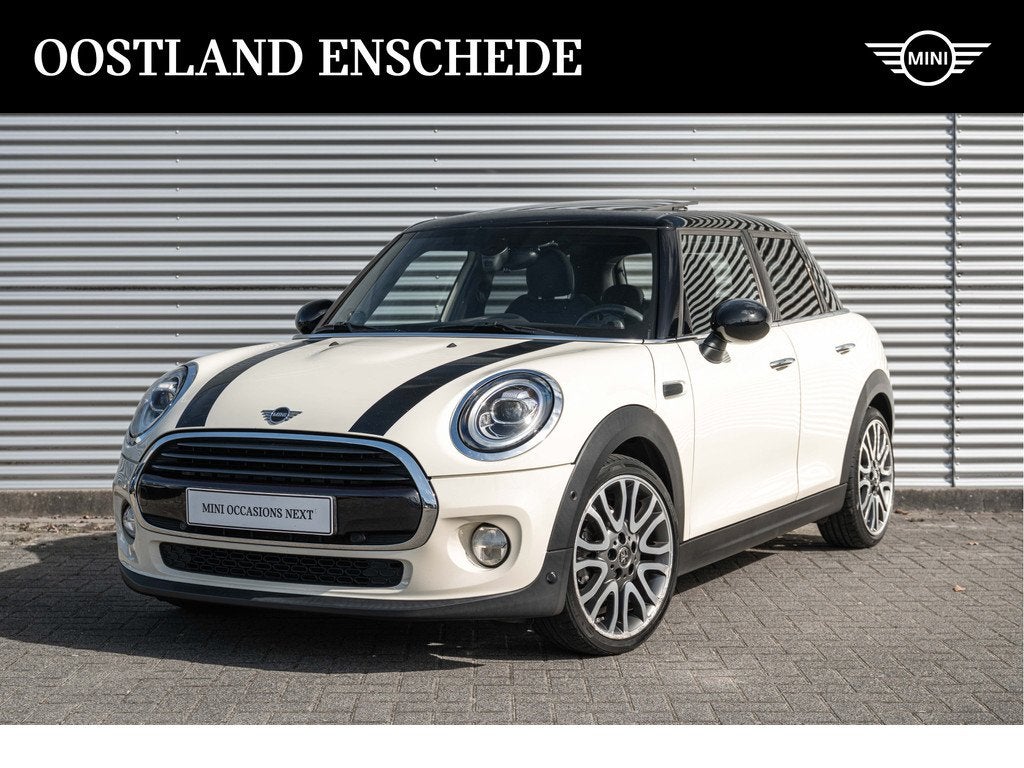 MINI Hatchback Cooper Chili Automaat / Panoramadak / Comfort, Auto's, Gebruikt, Met garantie (alle), Wit, Bedrijf