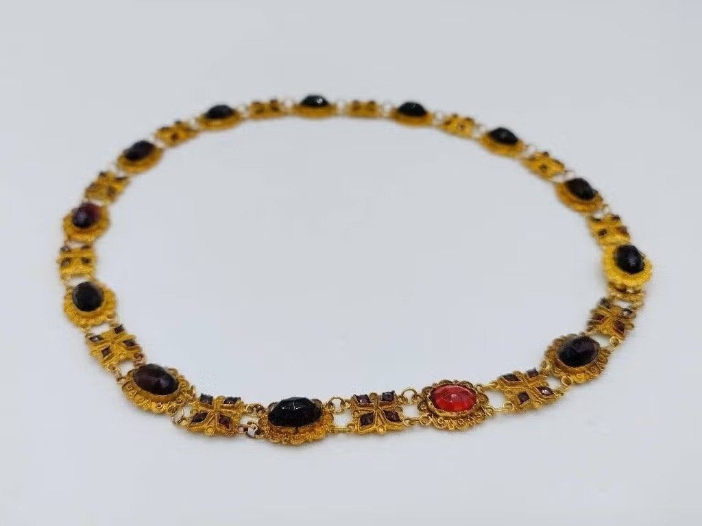 Gouden bootjesketting met granaat, Friesland, 36,5 cm, Info@zilverwebsite.nl, Verzenden, Zo goed als nieuw, Zilverwebsite.nl