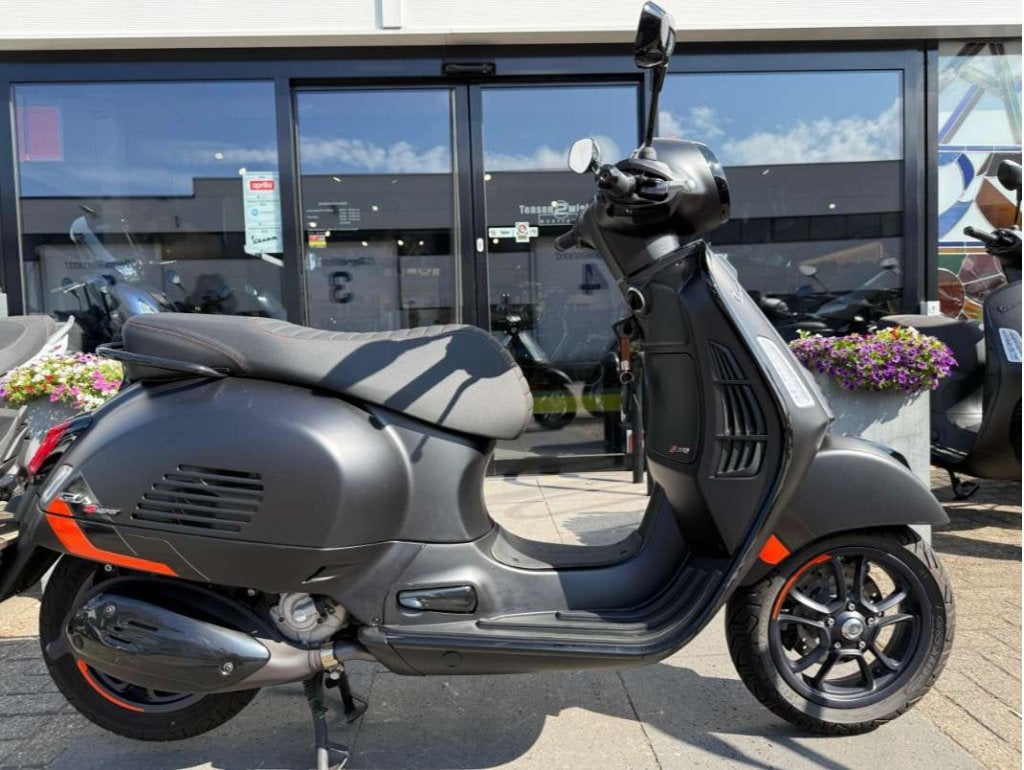 Vespa GTS Supersport 310 BTW, Niet ingevuld, Occasion, Bedrijf, Automaat