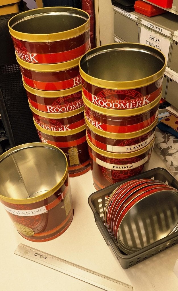 GRATIS = 10 Grote Lege Koffie Blikken, Ophalen, Gebruikt, Overige, Douwe Egberts