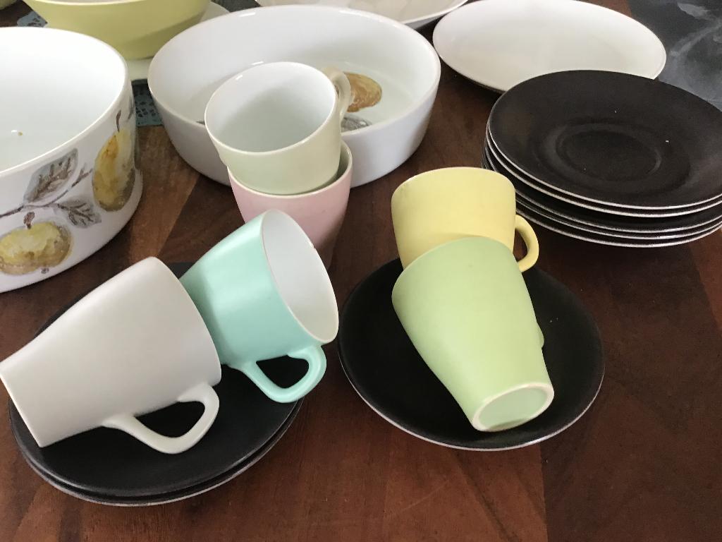 Goedewaagen servies, Ophalen